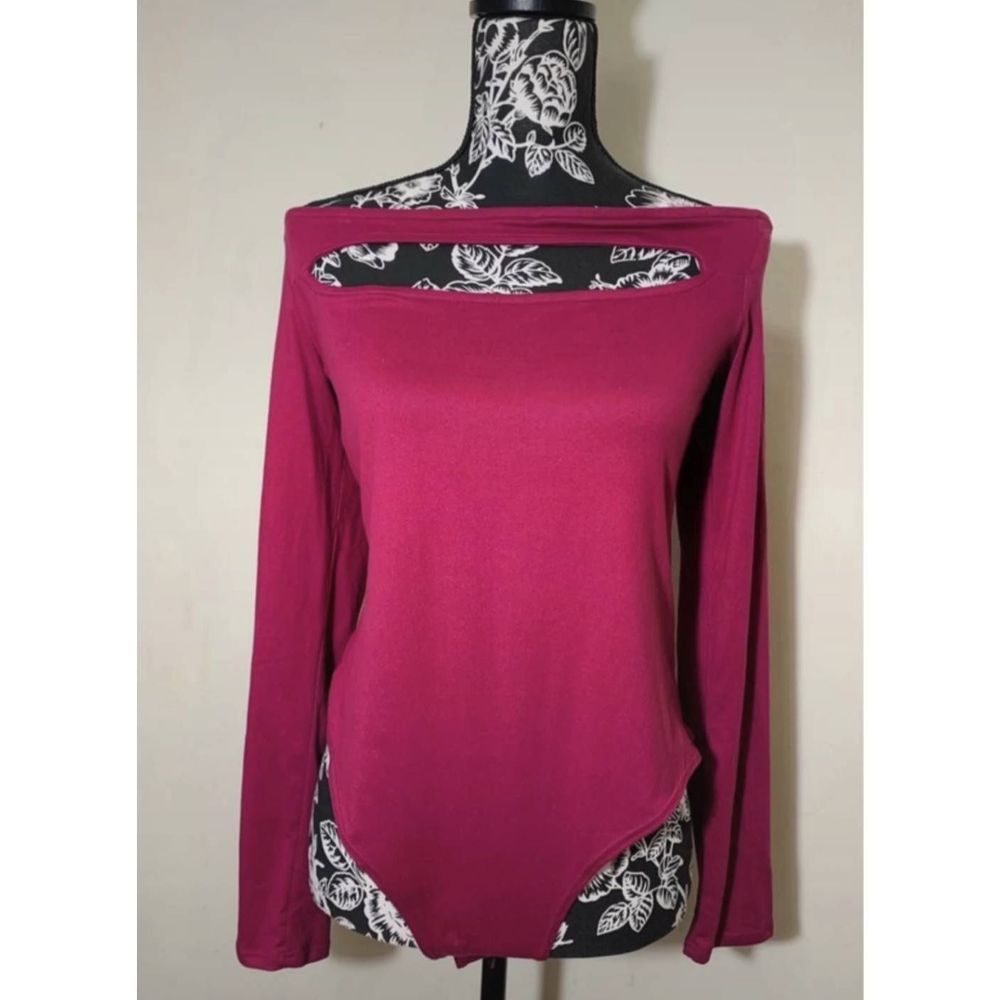 Fashion Nova Off the shoulder Bodysuit